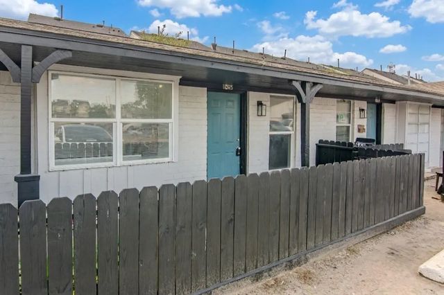 1665 Northwood, Houston