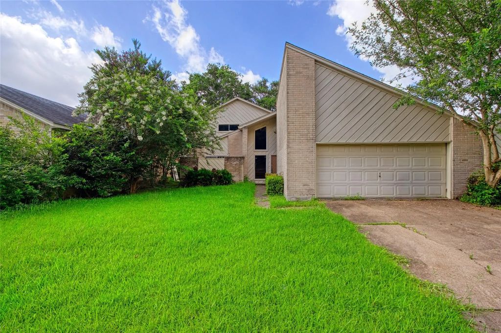 13119 Hollowcreek Park Drive, Houston