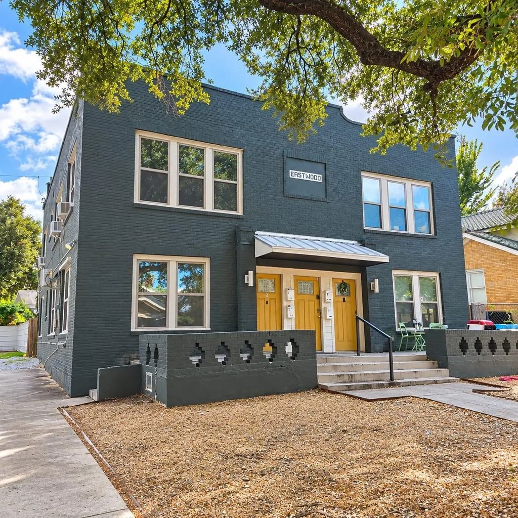4540 Mckinney Street 2, Houston