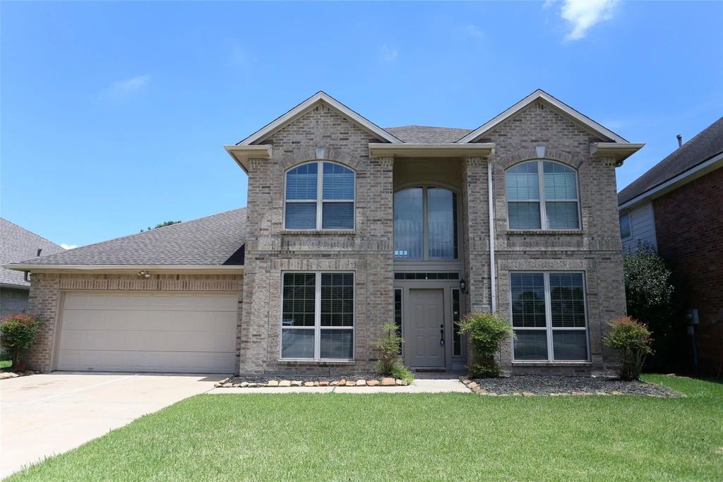 3327 Summerwood Lane, Pearland