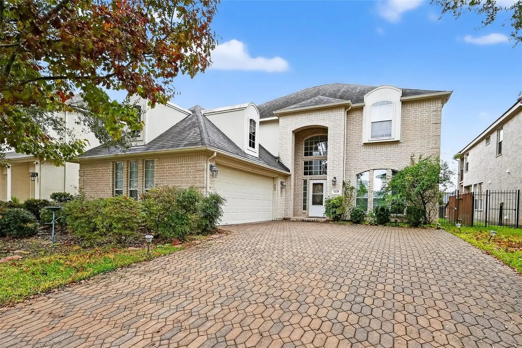 14419 Manorbier Lane, Sugar Land