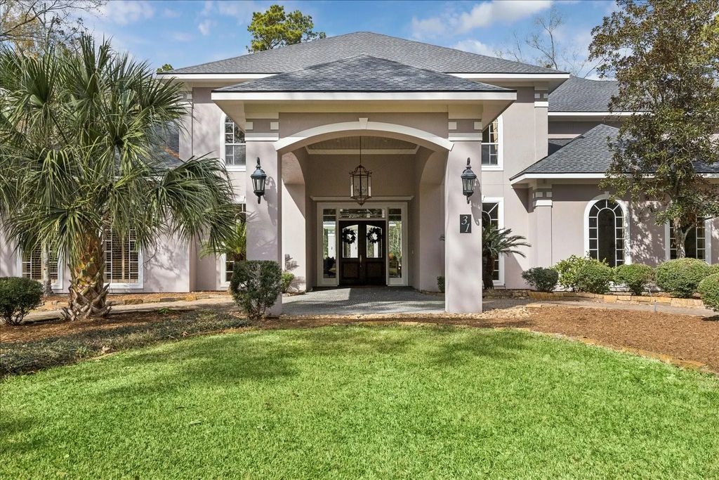 31 Enchanted Woods Drive, Kingwood