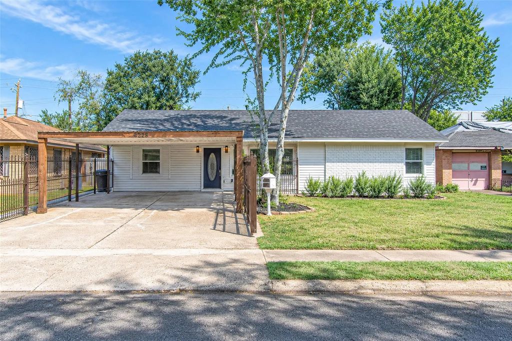 5326 De Lange Lane, Houston