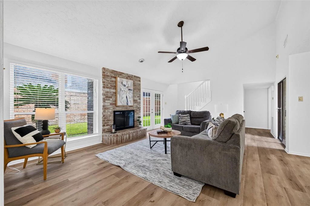 2939 Ashford Trail Drive, Houston
