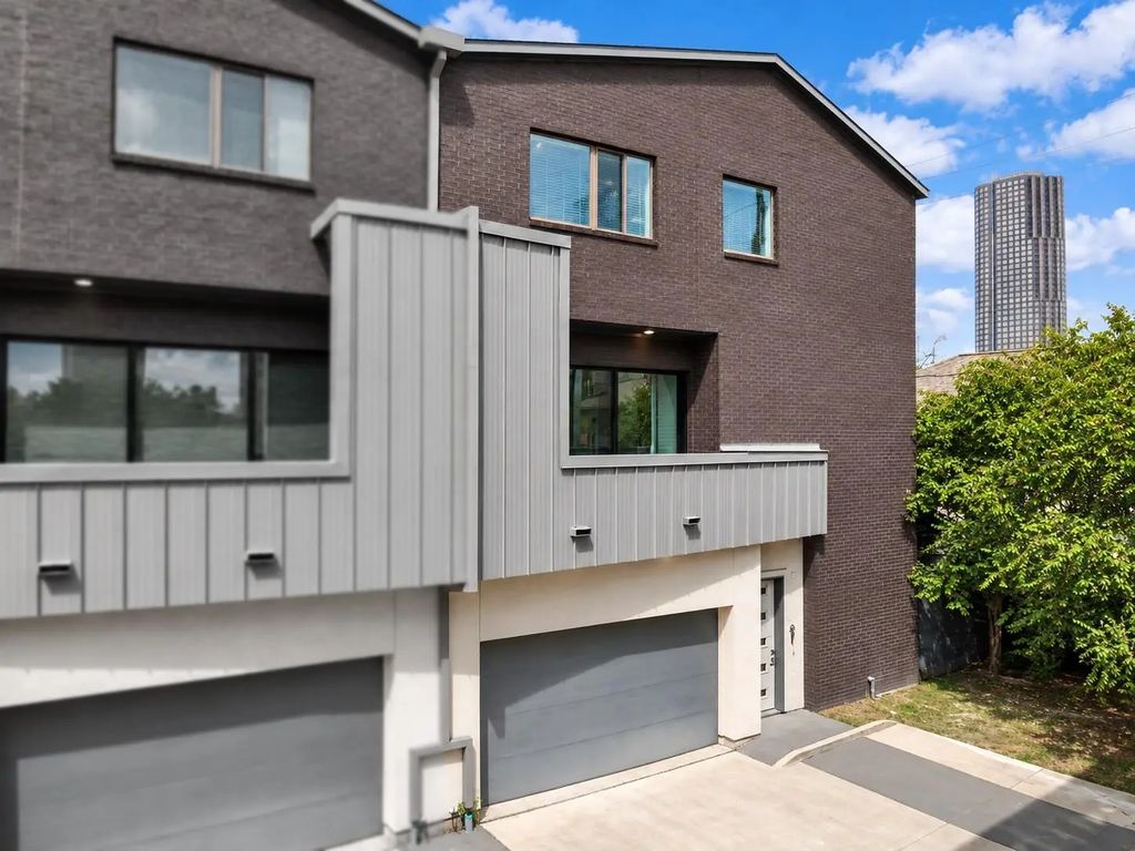 1917 Potomac Drive D, Houston