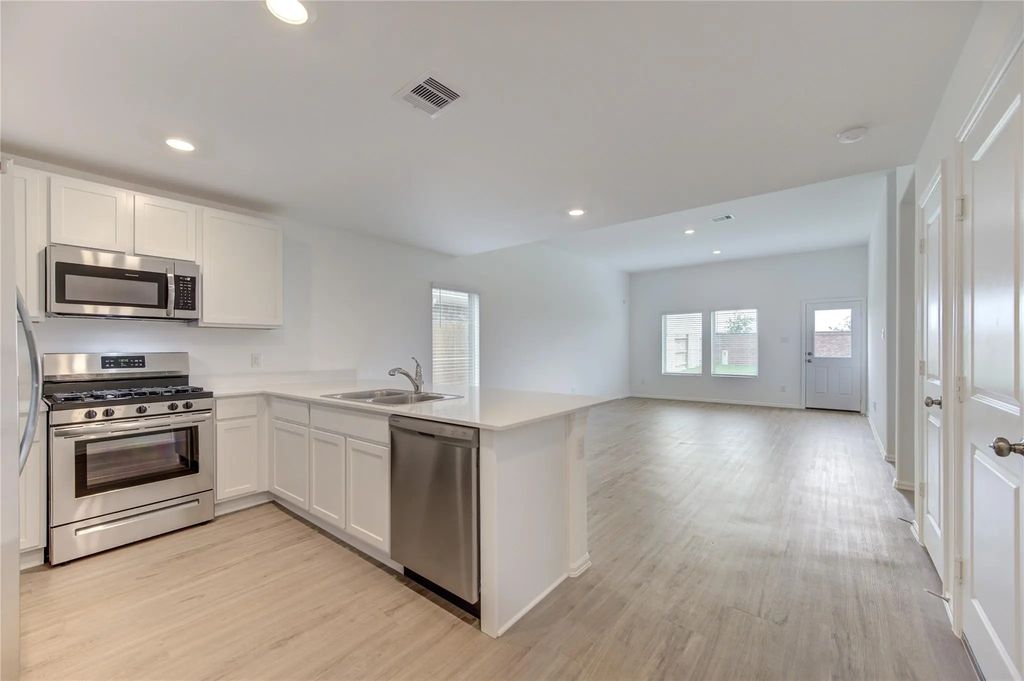 1432 Twilight Green Drive, Katy