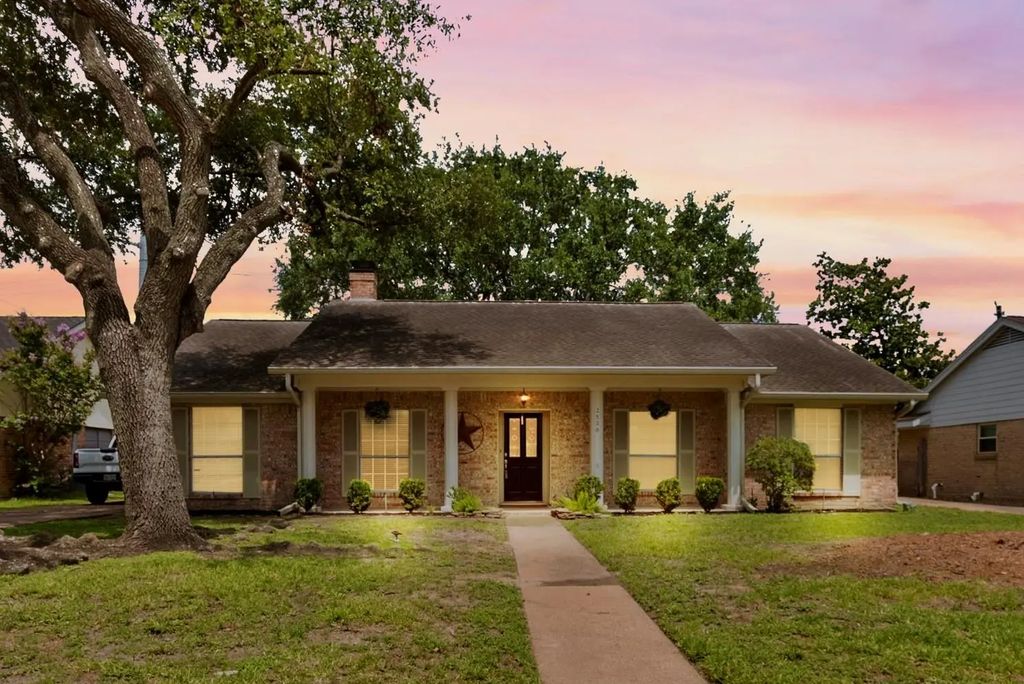2526 Palo Pinto Drive, Houston
