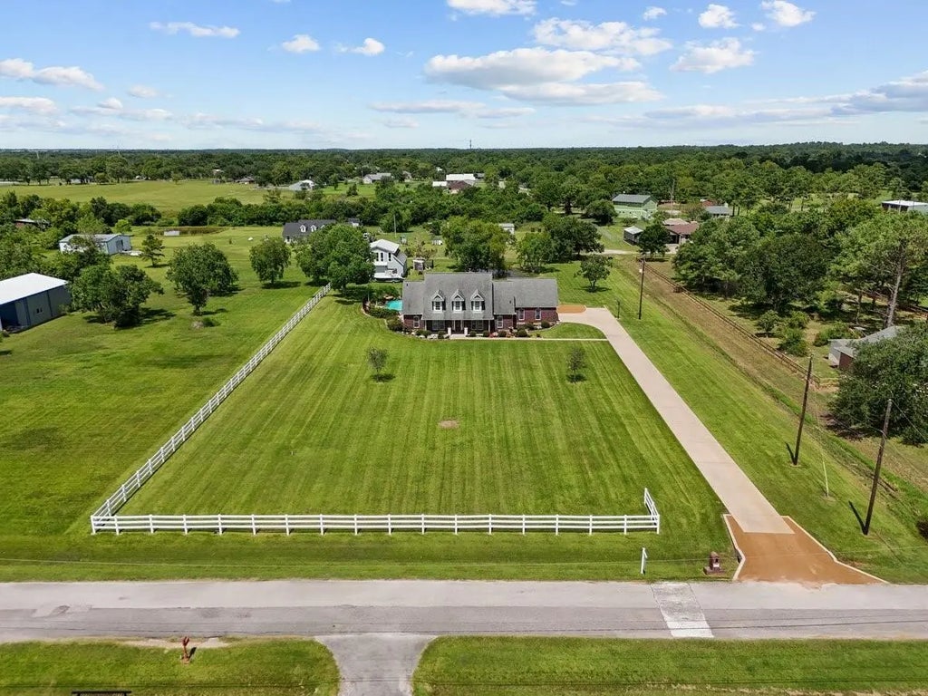 5426 Starboard Lane, Dickinson