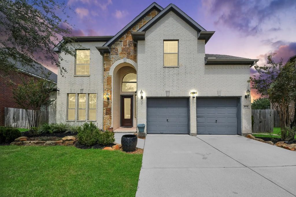 3806 Pearl Pass Lane, Sugar Land
