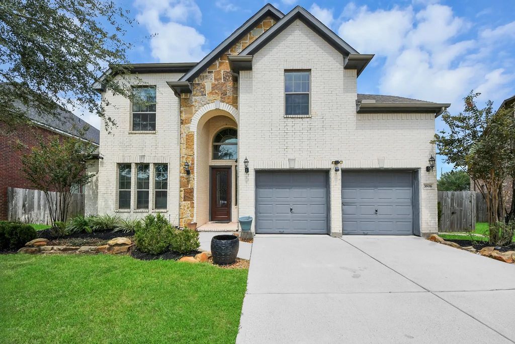 3806 Pearl Pass Lane, Sugar Land