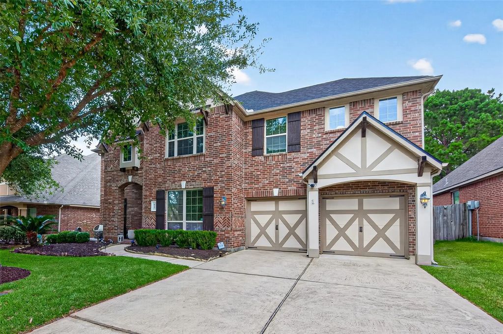 123 Forest Valley Bend, Conroe