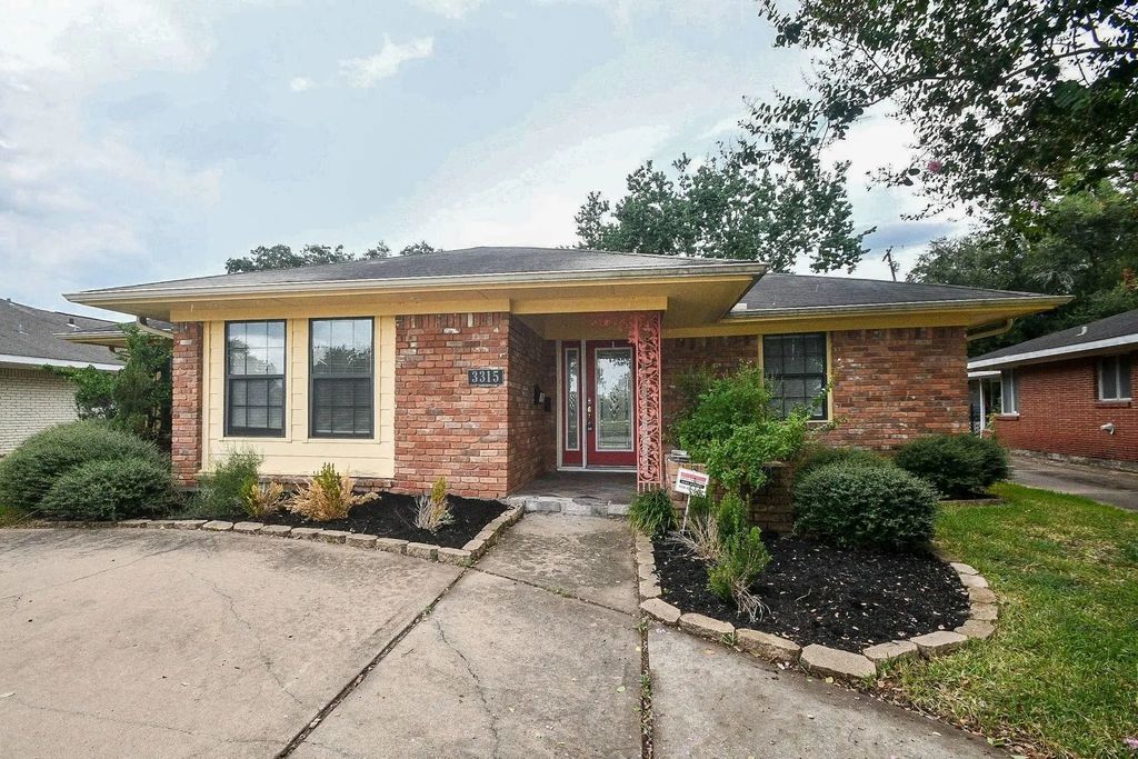 3315 S Braeswood Boulevard, Houston