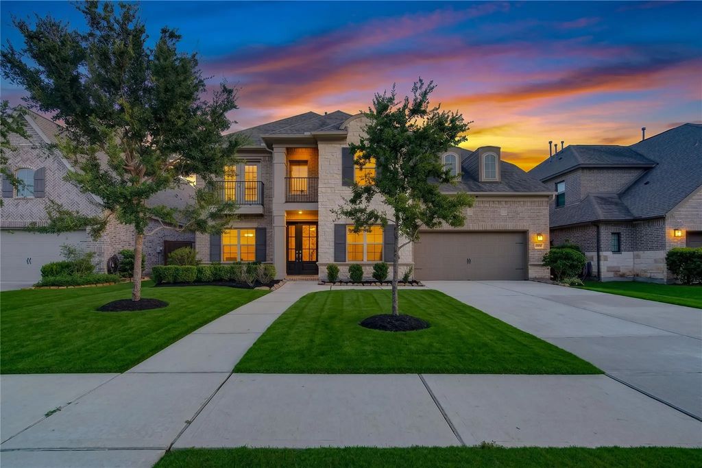 12714 N Greater Blue Circle, Humble
