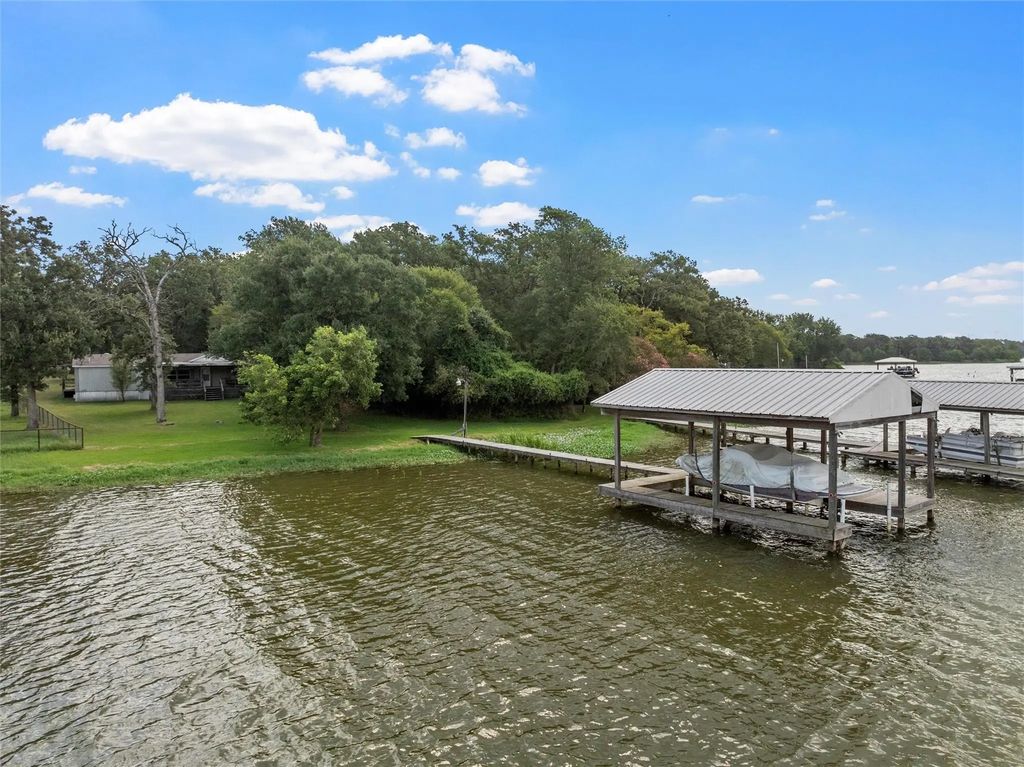 310 Lcr 752a, Groesbeck