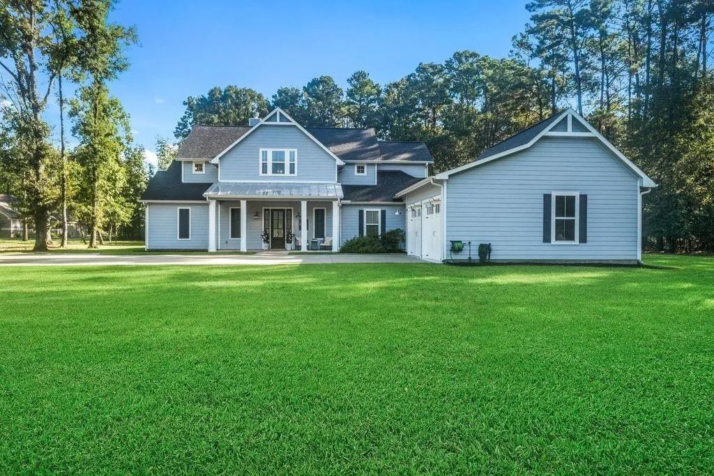703 Lago Trace Drive, Huffman