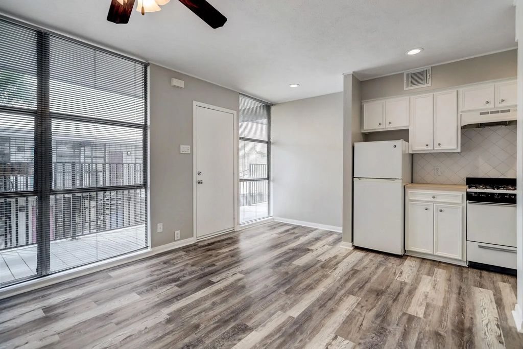 1901 Whitney Street 4, Houston