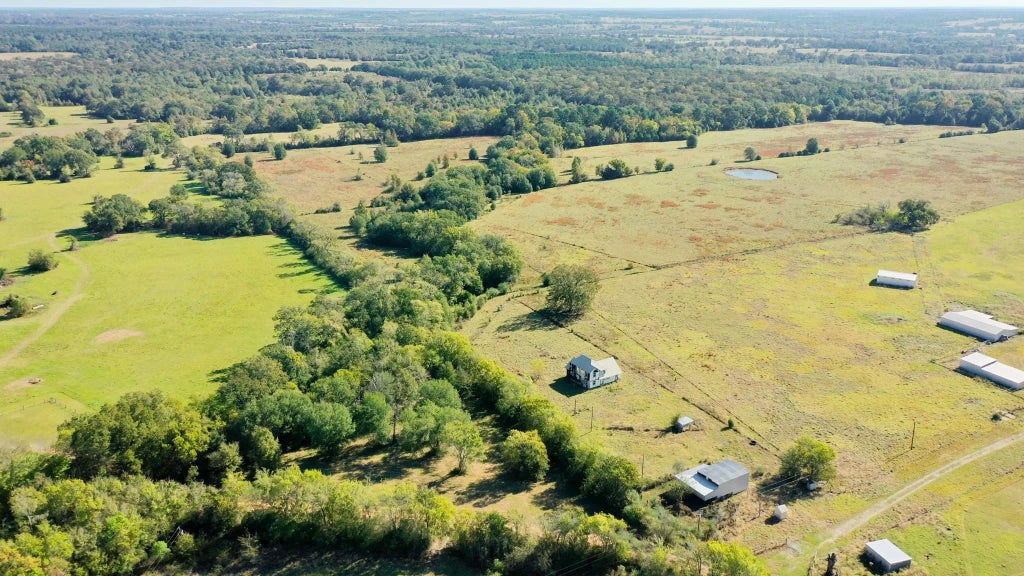 634 County Road 3057, Crockett