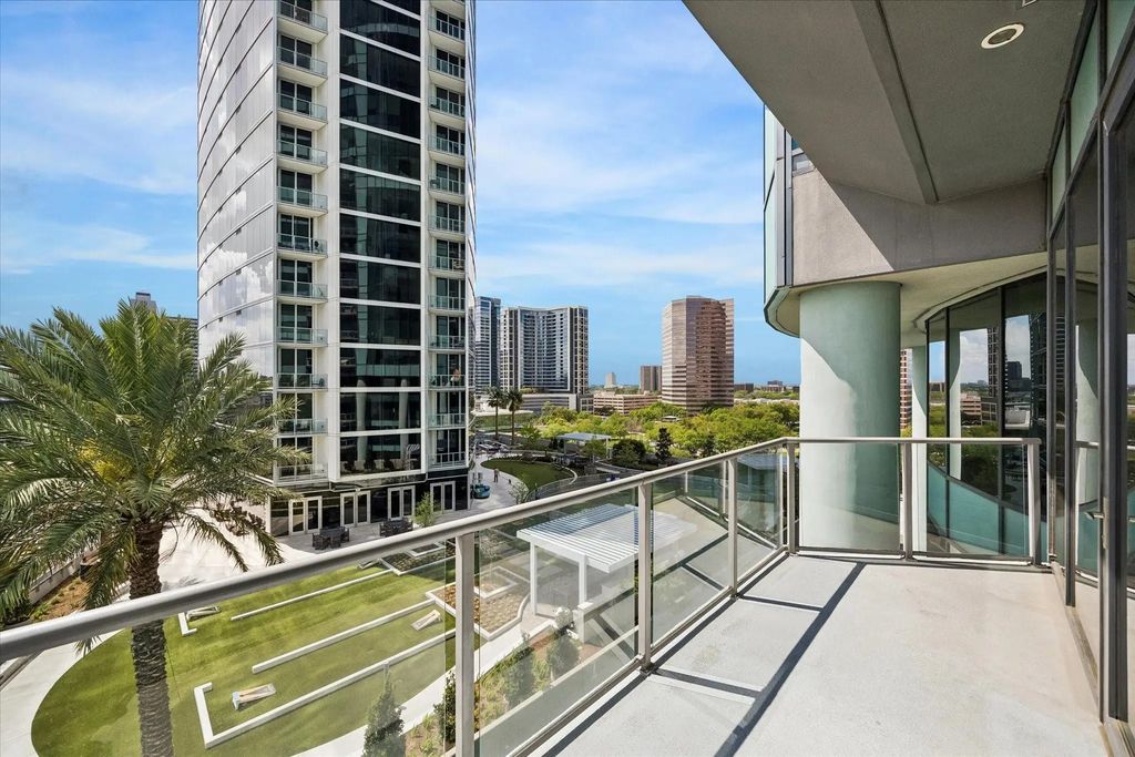1600 Post Oak Boulevard 1006, Houston
