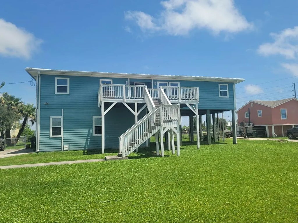 3527 9 Mile Road, Galveston