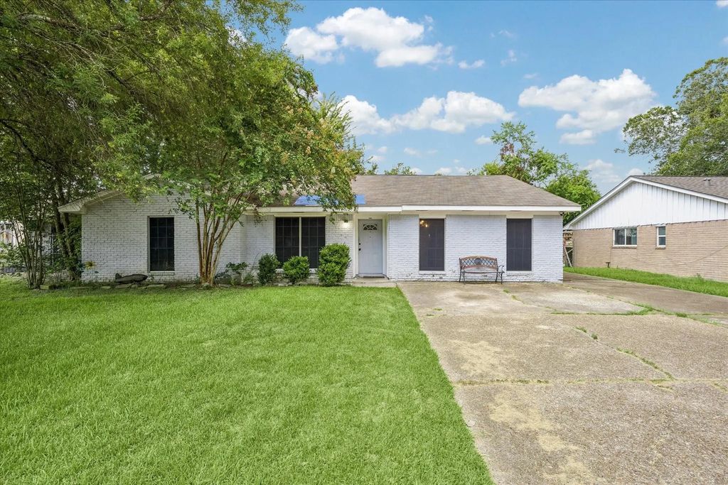 118 E Highland Terrace, League City
