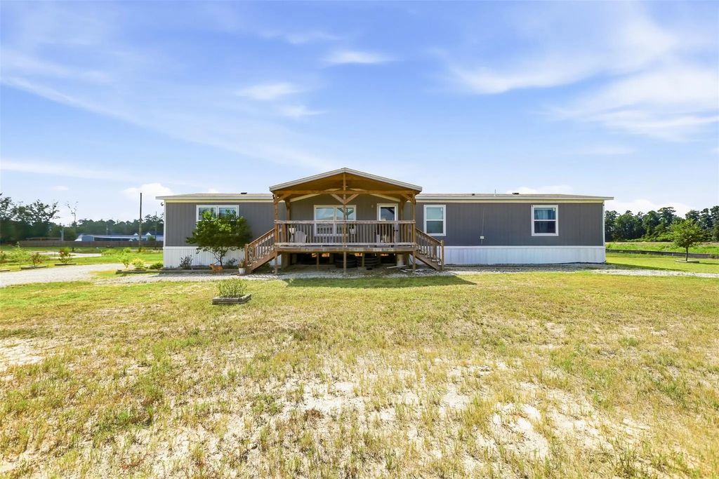 1015 Exotic Pine Street, Huffman