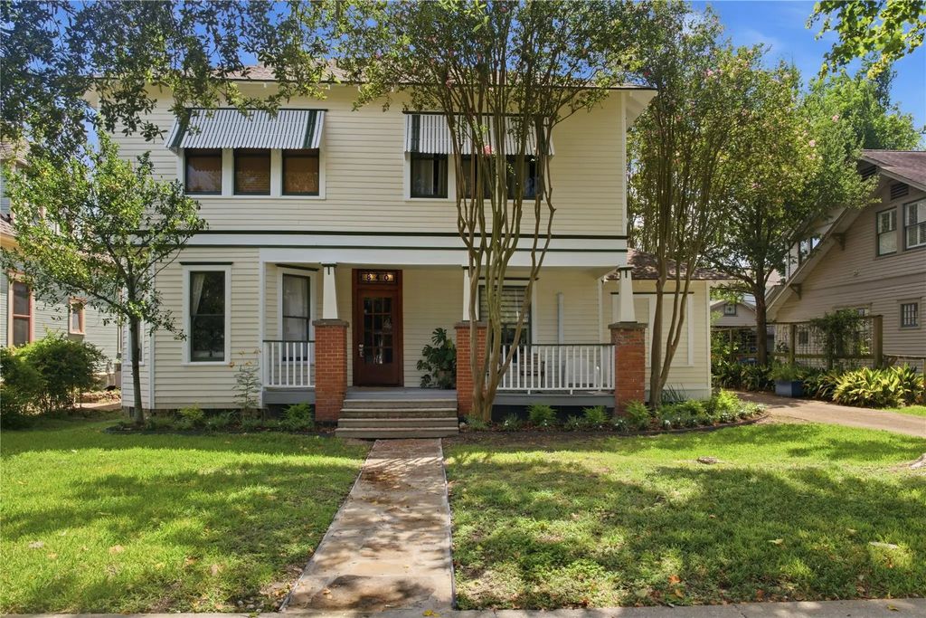 840 Cortlandt Street 8, Houston