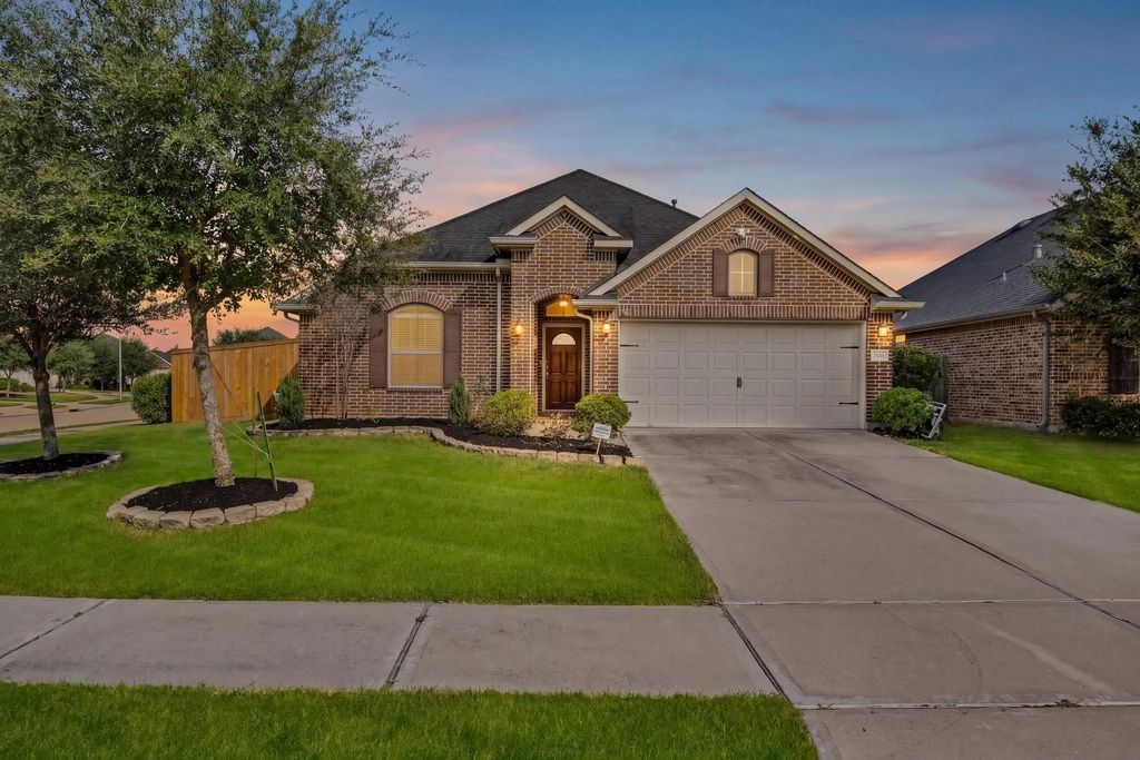 8403 Remington Bluff Lane, Richmond