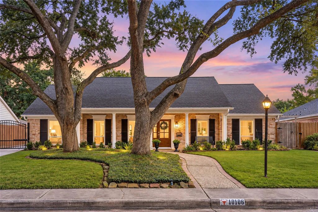 10106 Inwood Drive, Houston