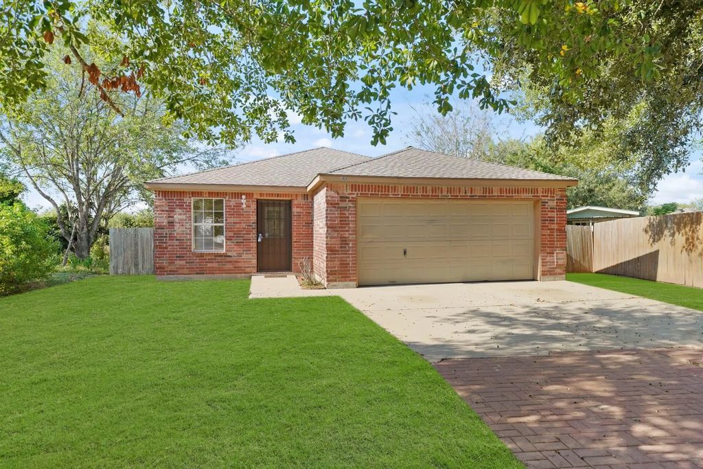1626 Dove Run, Brookshire