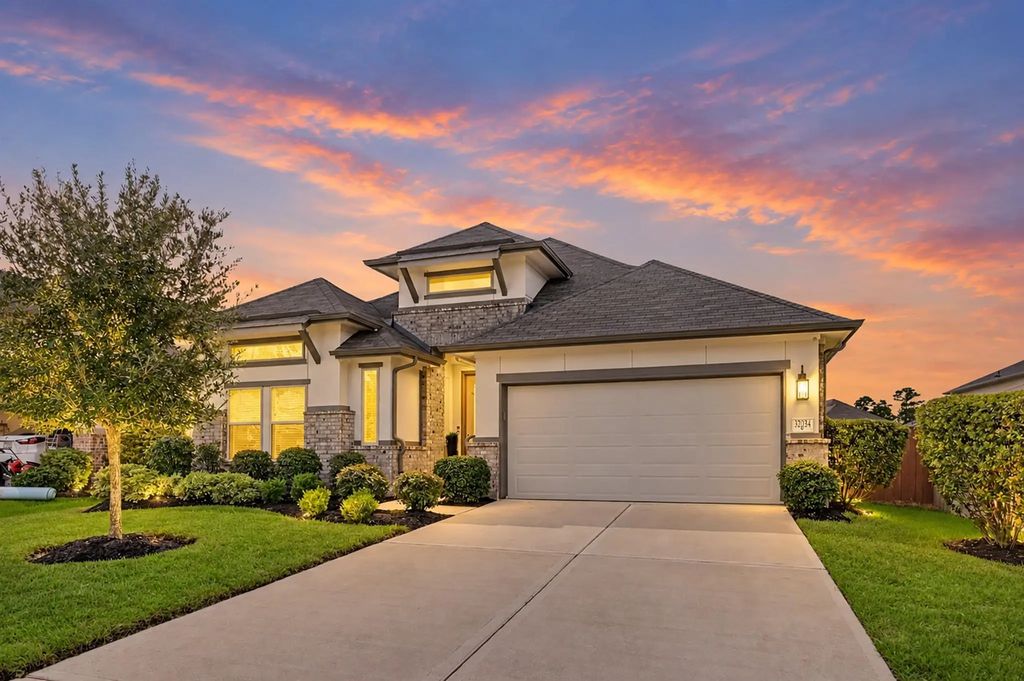 32034 August Woods Way, Conroe