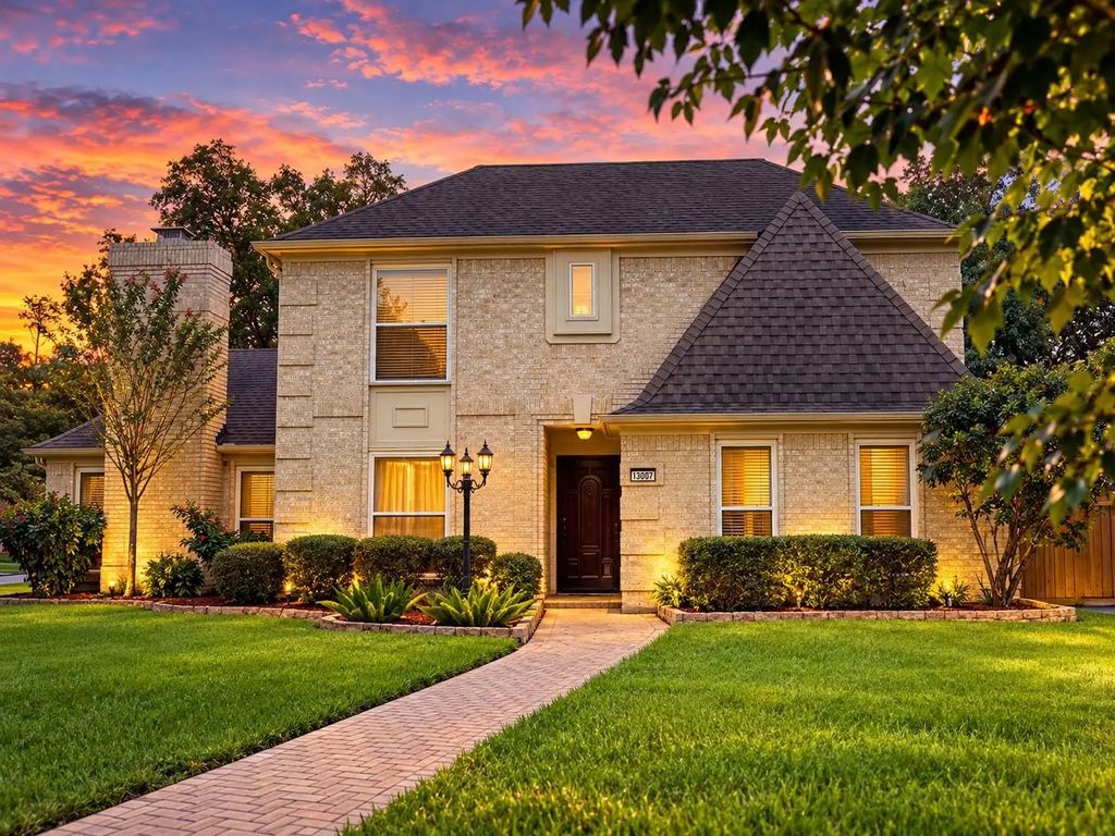13007 Marron Drive, Cypress