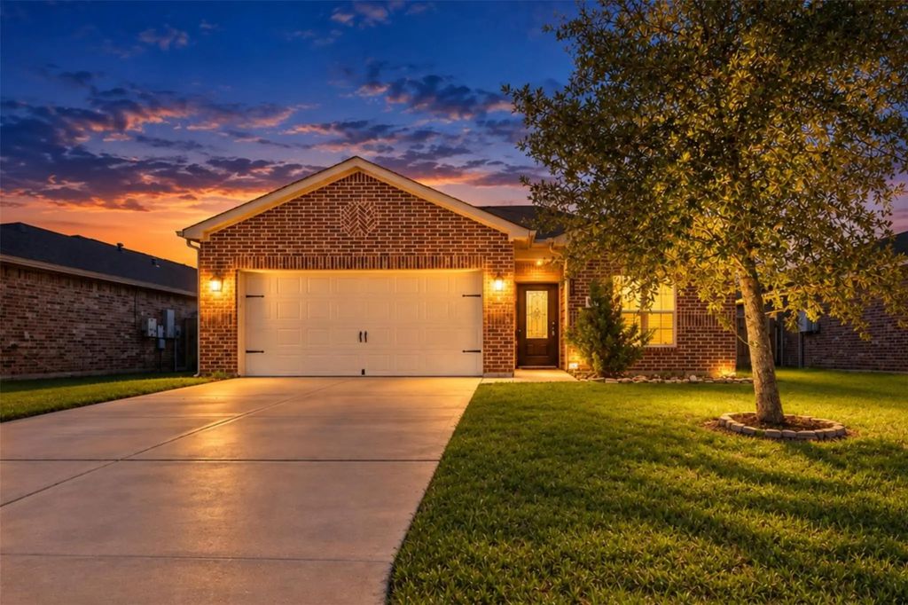20711 Round Key Drive, Hockley