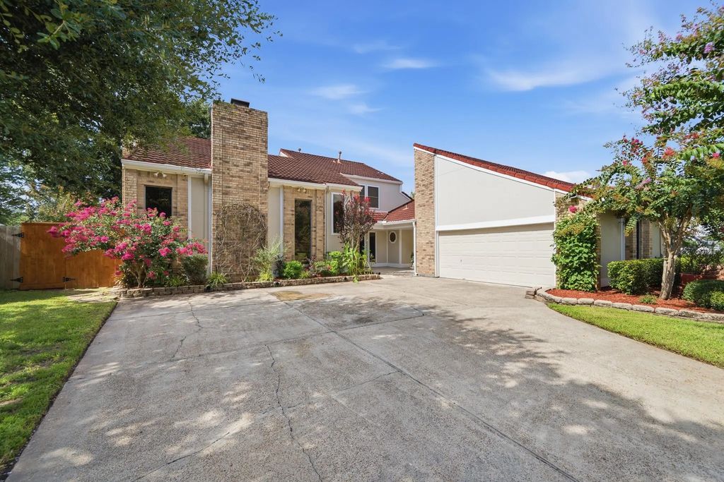 4314 Argentina Circle, Pasadena