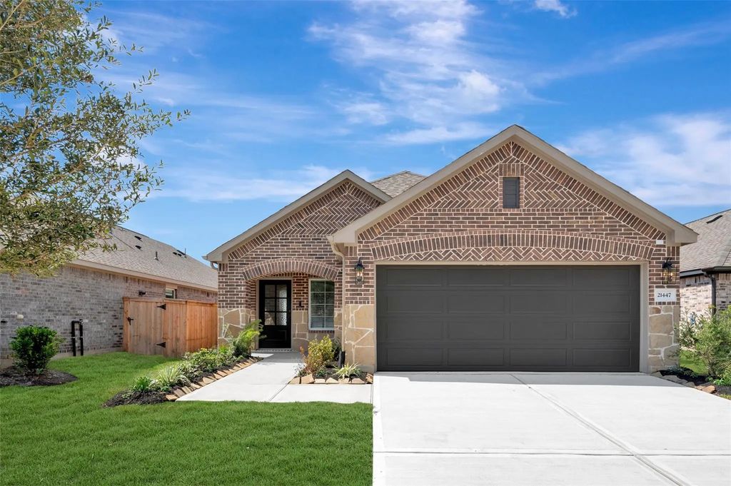 21447 Jacaranda Blossom Way, Tomball