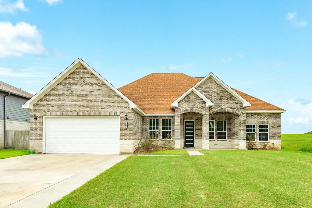 2040 Twin Lakes Boulevard, West Columbia