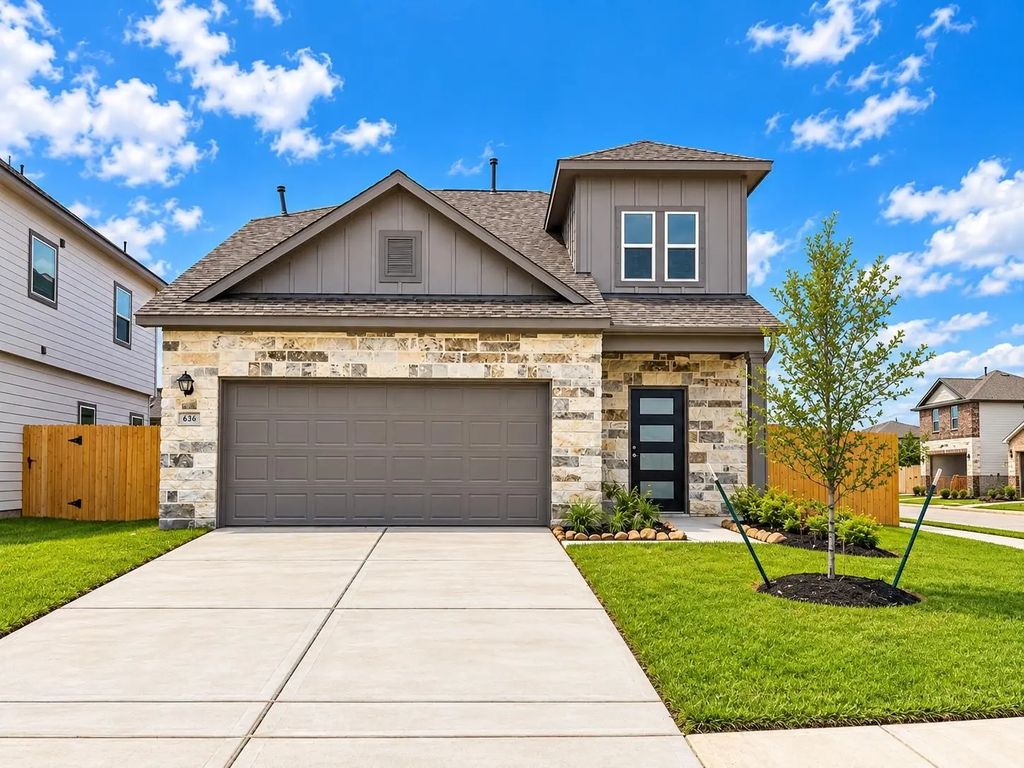 636 Blackberry Lane, La Marque