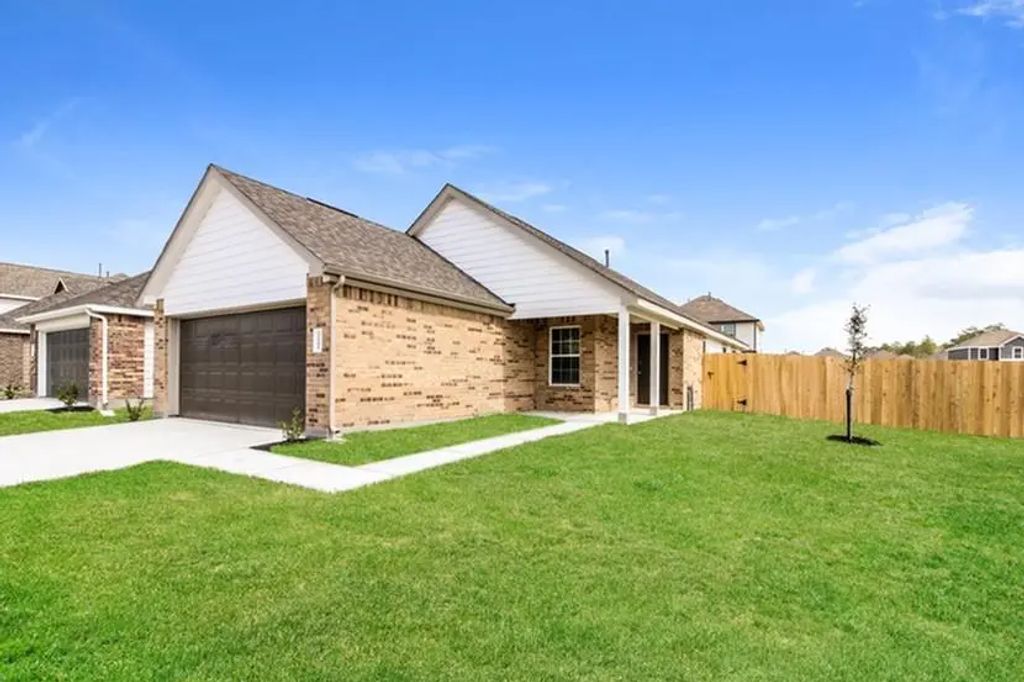 22295 Red Knot Run, Splendora