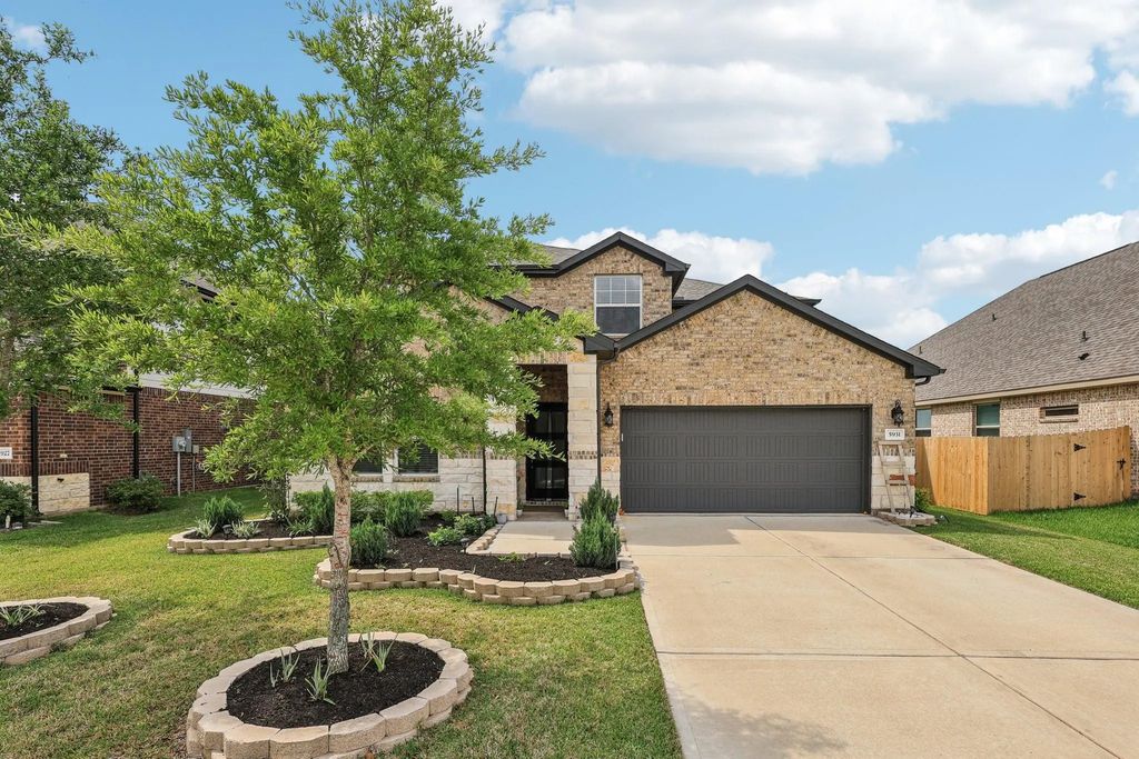 5931 Jenna Way, Rosenberg