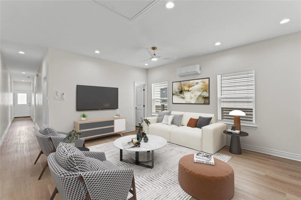 3513 Ursuline Street, Galveston