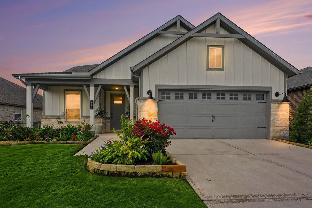 10095 Lehman Drive, Willis