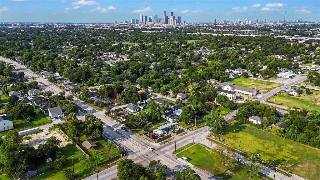 3811 Love Street, Houston