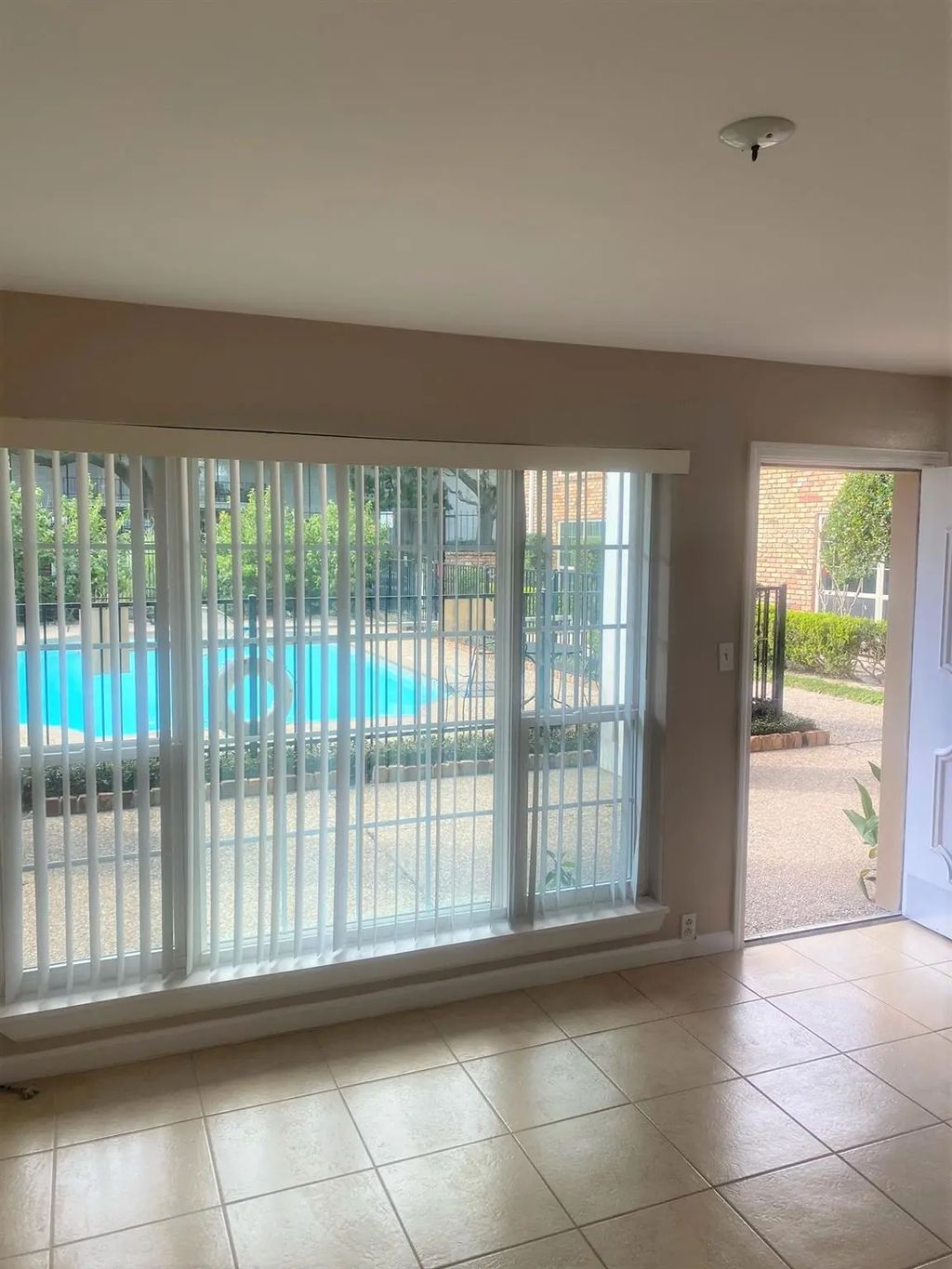 5353 Richmond Avenue 5, Houston