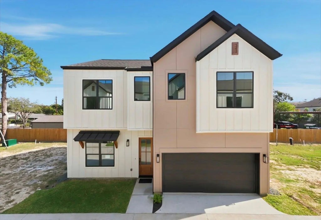 9417 Montridge Drive B, Houston