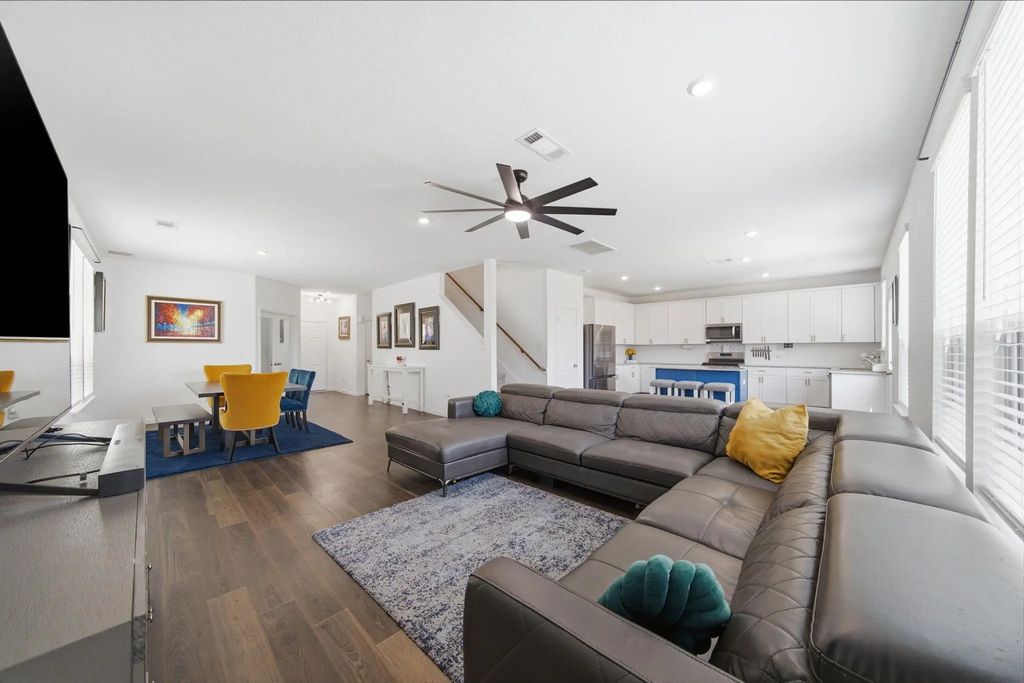 5706 Finely Run Street, Spring