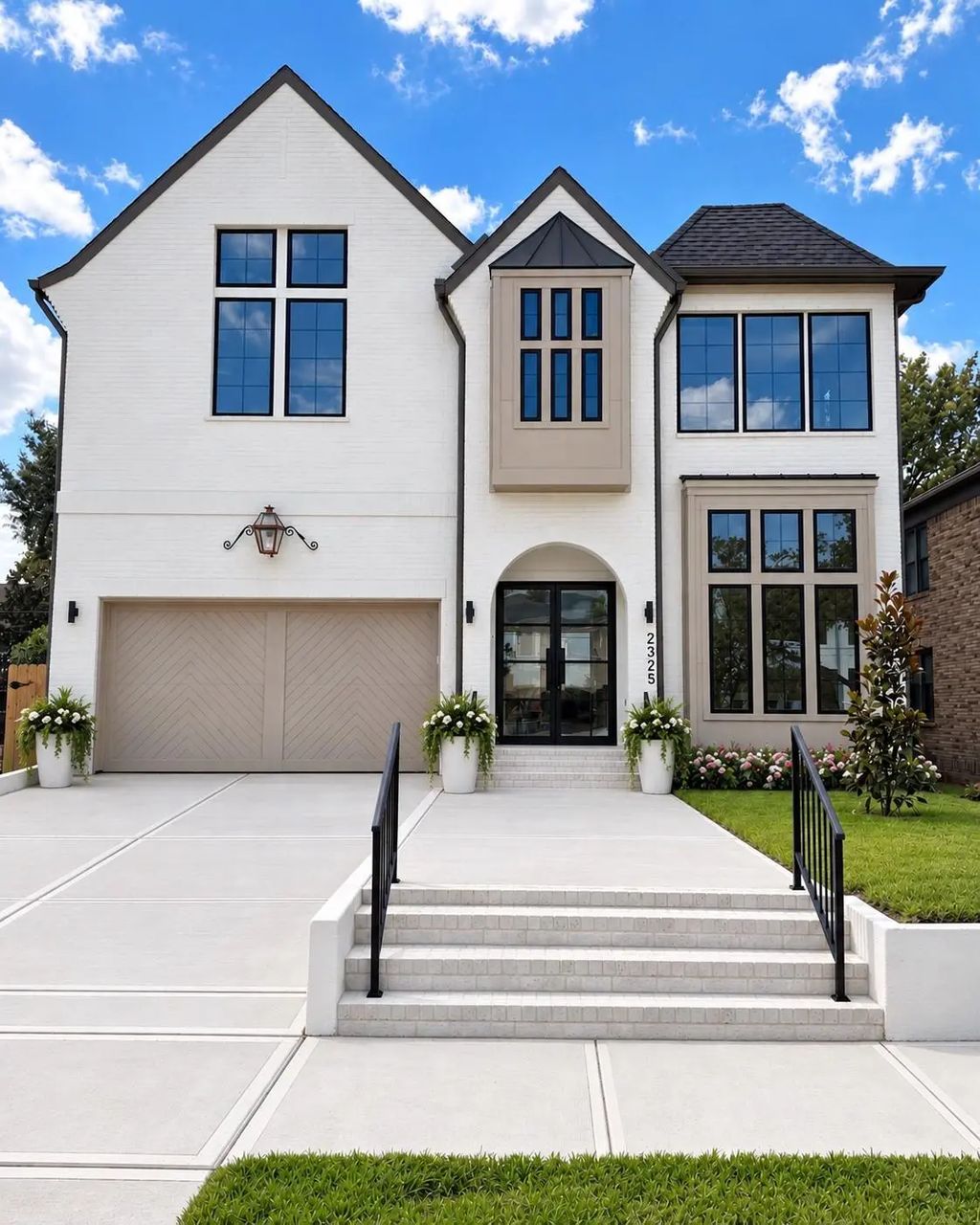 2325 Wroxton Road, Houston
