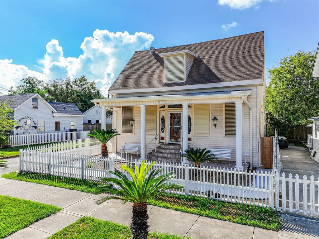 3401 Ursuline Street, Galveston