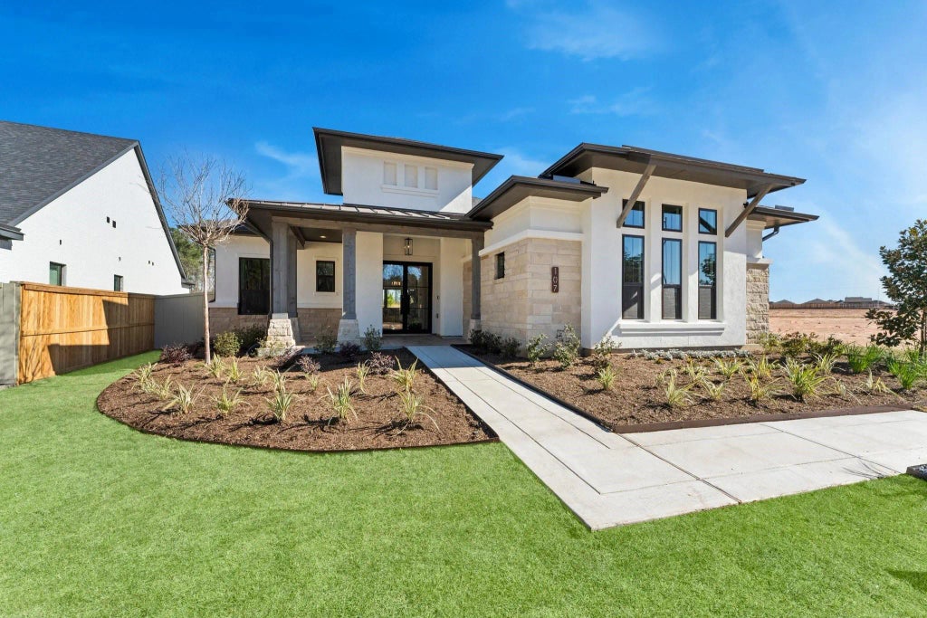 407 Arctic Warbler Court, Magnolia