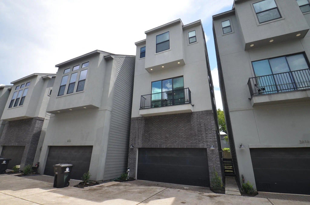 2616 Riverside Drive J, Houston