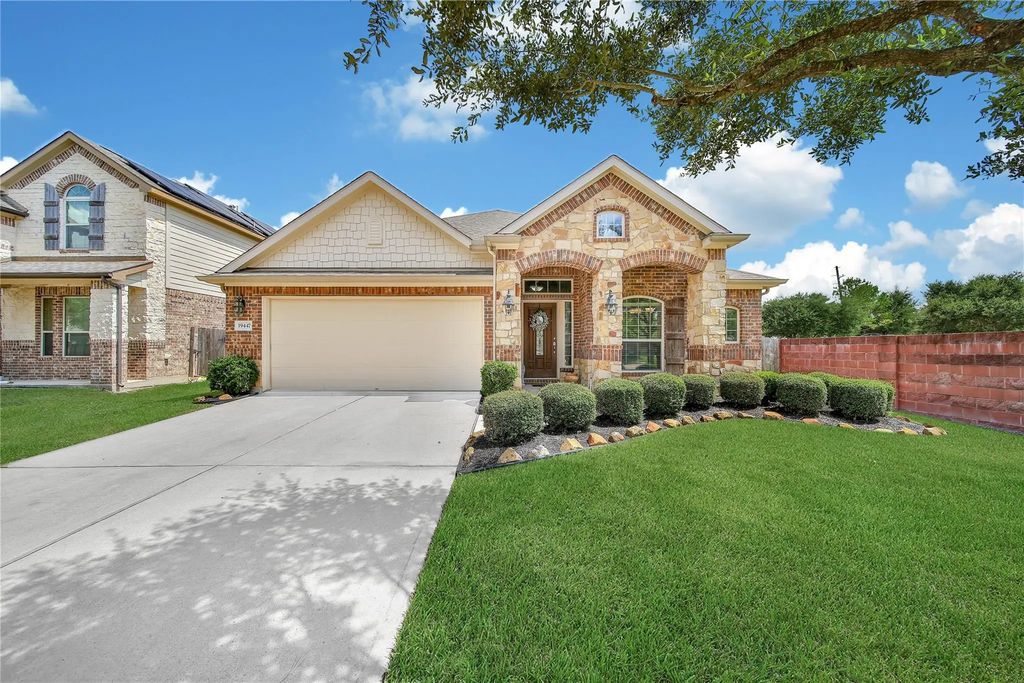 19447 Alton Springs Drive, Cypress