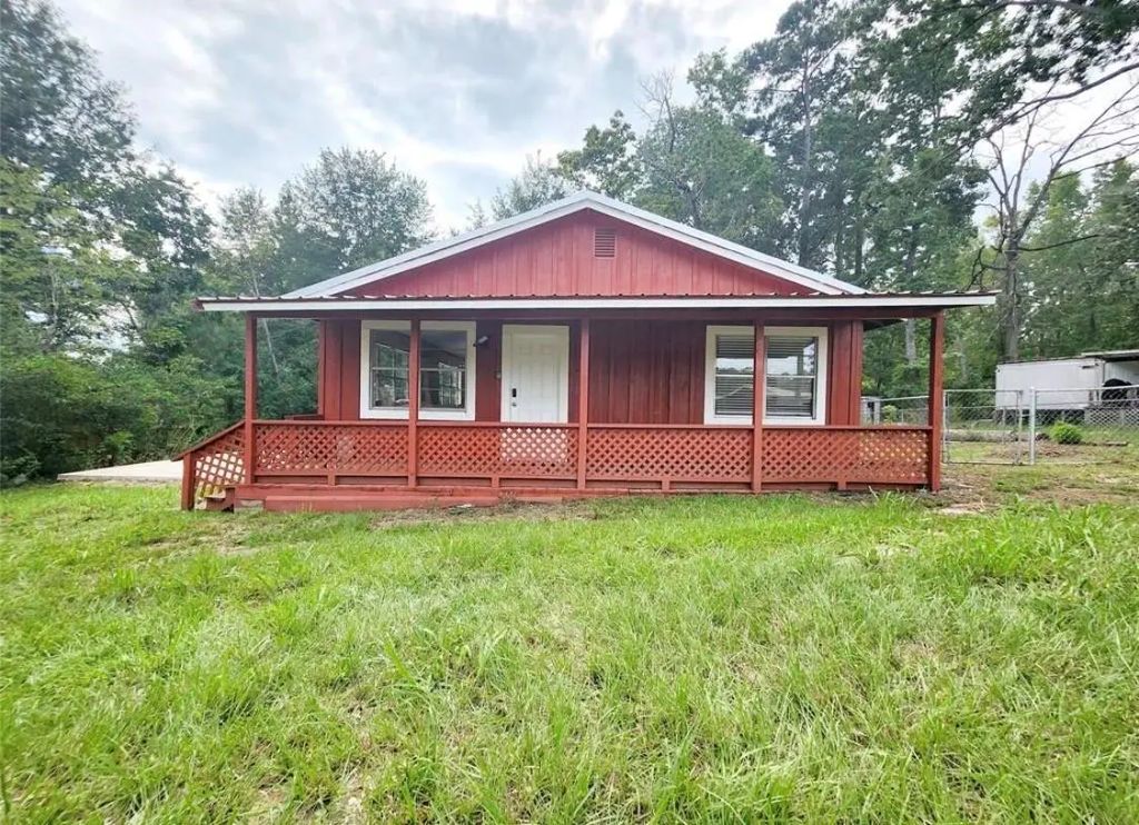 268 Beechwood Loop, Hemphill